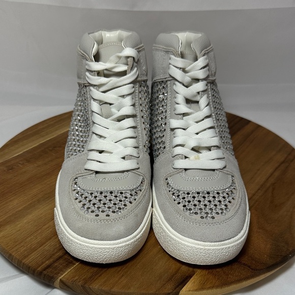Gianni Bini Evie Perforated Rhinestone High Top Sneaker Leather/Suede size 10 - Picture 2 of 9